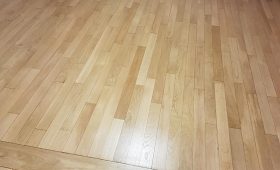 Remise à neuf d'un parquet très usé