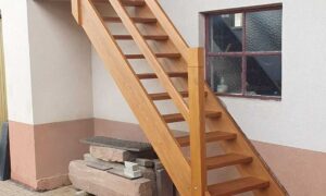 Fabrication et pose d'un escalier extérieur : après travaux