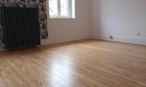 Ponçage et vernissage de parquets anciens : après travaux