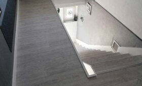 Habillage d’escalier avec revêtement de sol stratifié