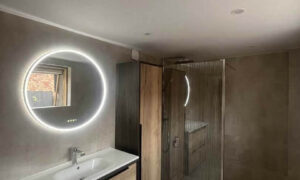 Fabrication et pose de meubles de salle de bain sur mesure